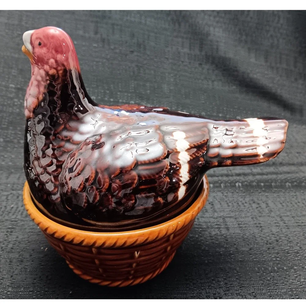 Vintage Taste Setter by Sigma Ceramic Turkey on Basket Covered Dish Portugal 6